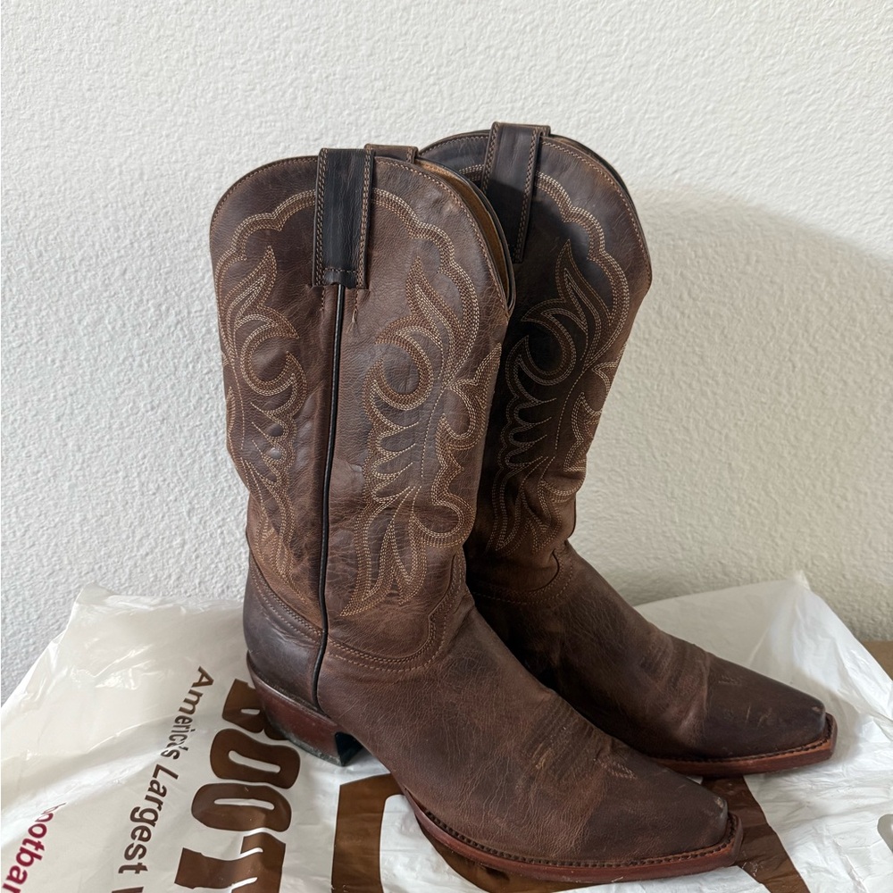 Shyanne Brown Embroidered Western Cowboy Boots